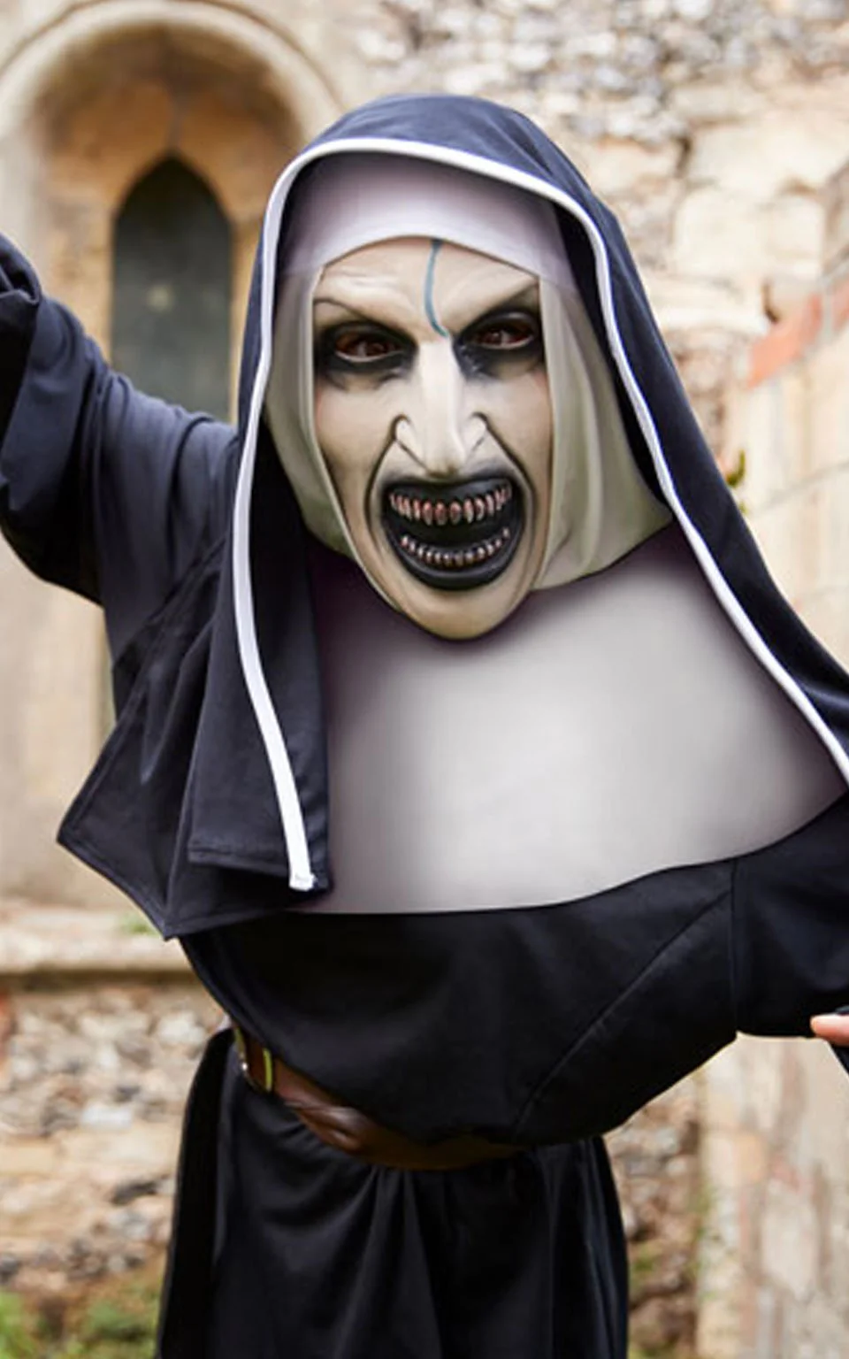 Deluxe Adult The Nun Costume - Image 3