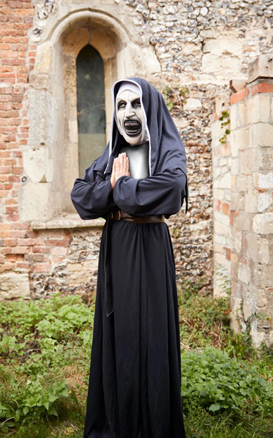 Deluxe Adult The Nun Costume - Image 8